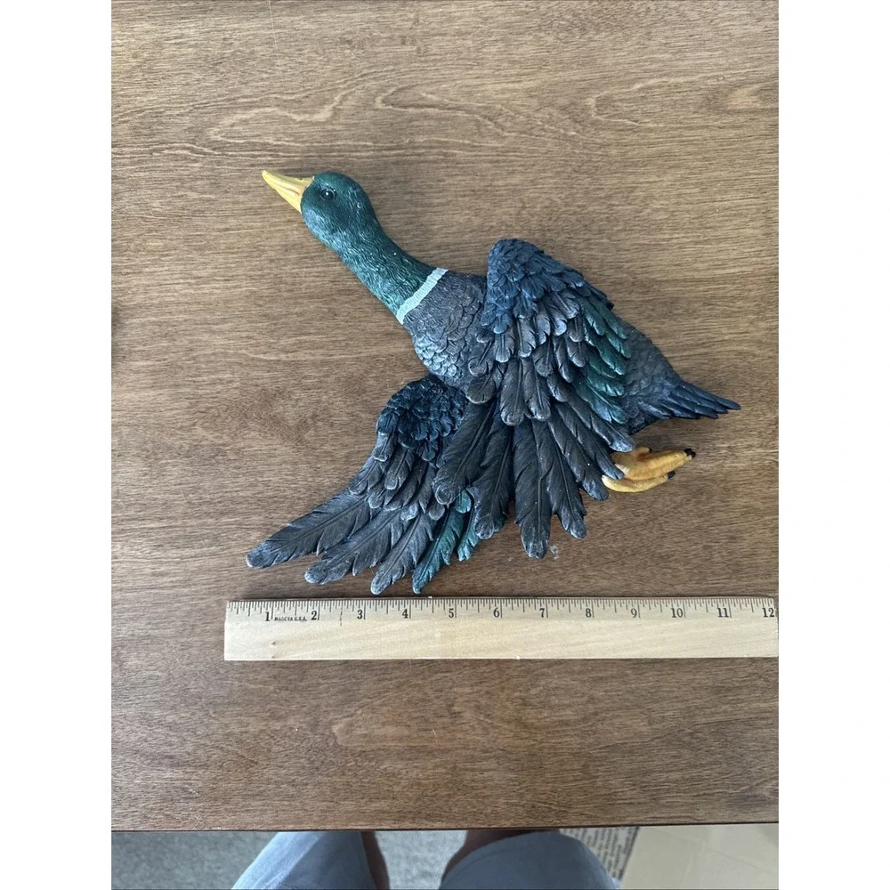 Vintage Resin Mallard Ducks On Flight Wall Hanging Decor 3D